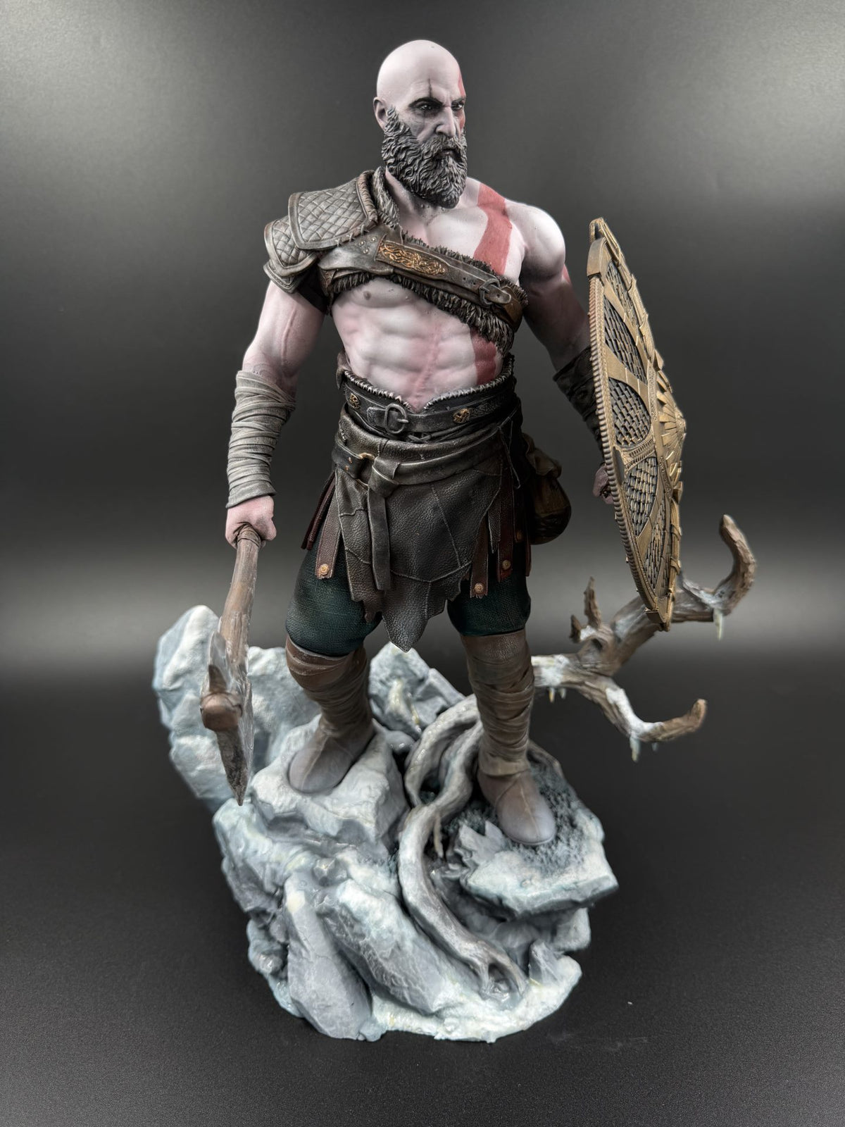 westonya-kratos